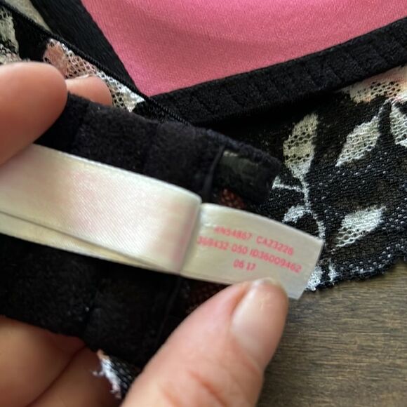 Pink Victoria’s Secret floral halter push up bralette wireless Sz-xs - Picture 12 of 13